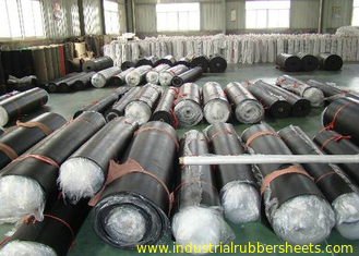 Shiny High Tensile Strength Industrial Nitrile Rubber Sheet , 1 - 6mm Rubber Sheet