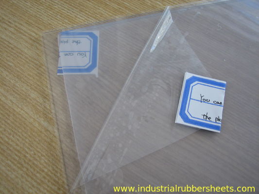 100% Czysta silikonowa guma w rolkach, przeznaczona do kontaktu z żywnością, bez zapachu, gęstość 1,25-1,50 g/cm³, odporna na wysokie temperatury, do wykrawania uszczelek